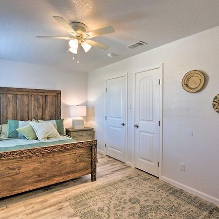 Coastal Surfside Beach House Walk To The Ocean! エクステリア 写真