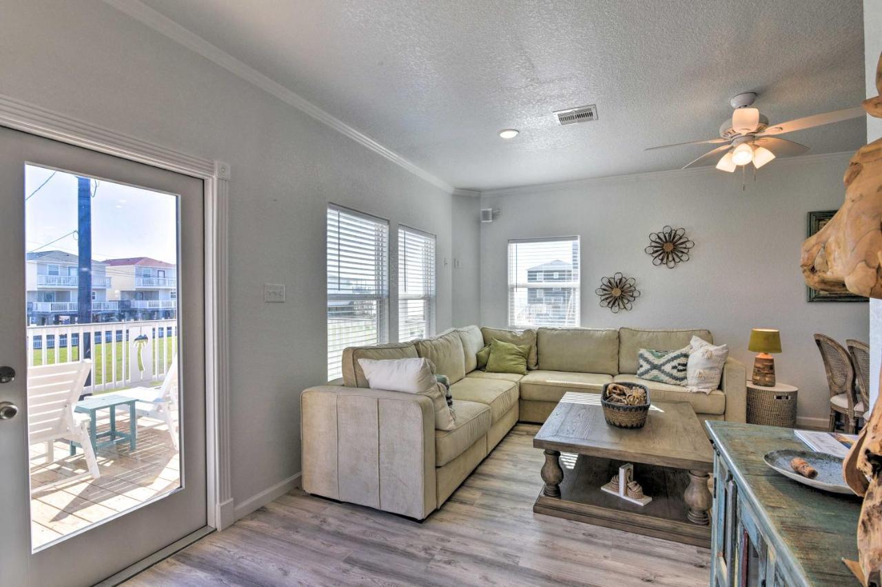 Coastal Surfside Beach House Walk To The Ocean! エクステリア 写真